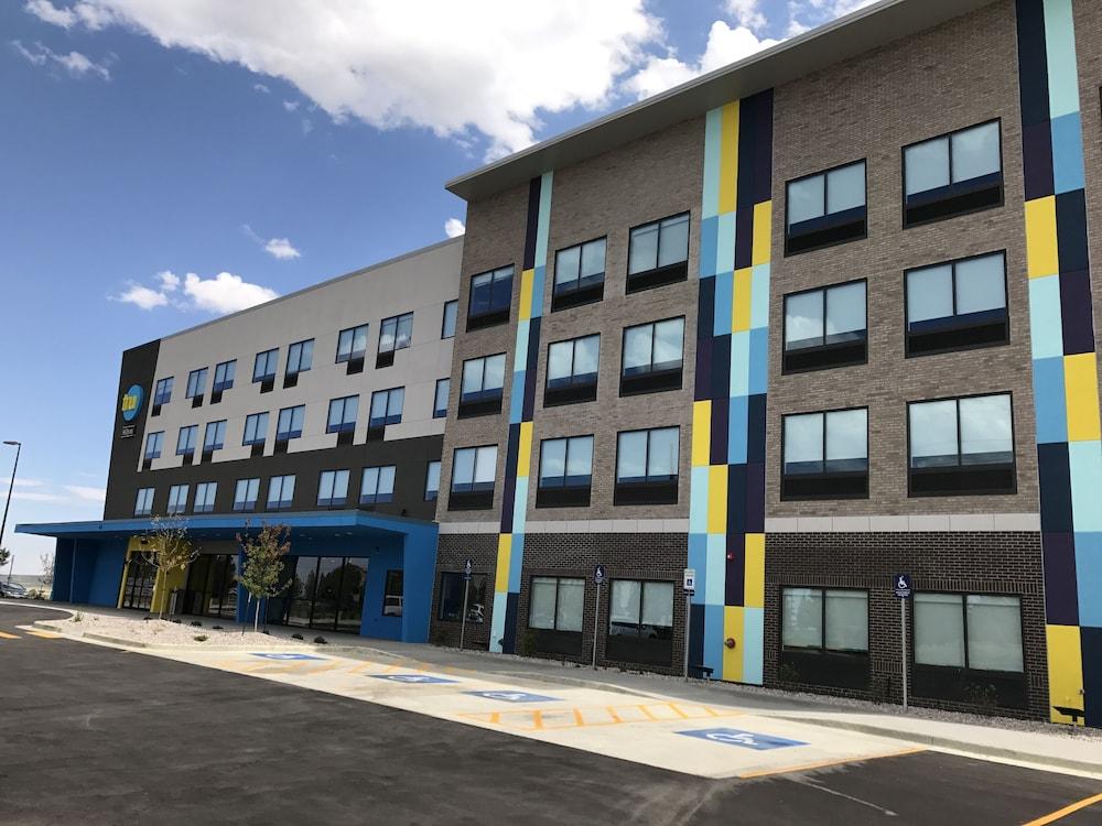 Tru By Hilton Cedar Rapids Westdale Otel Dış mekan fotoğraf