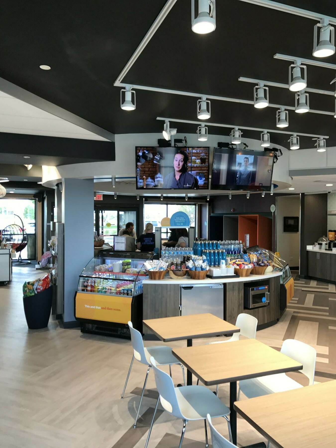 Tru By Hilton Cedar Rapids Westdale Otel Dış mekan fotoğraf